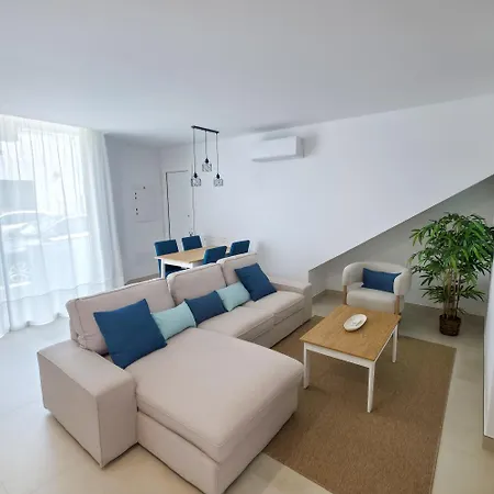 Alisios - Near & Private Patio Appartamento *